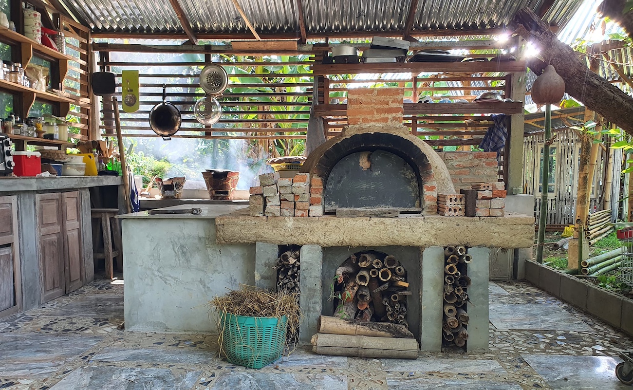 pizza oven